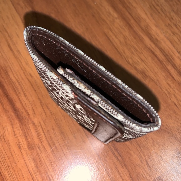 Authentic Celine Mini Coinpurse - Picture 4 of 10